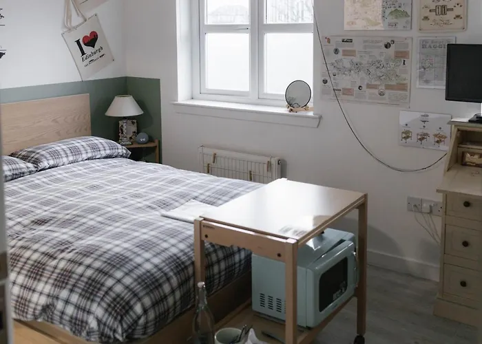 Broomhouse Homestay